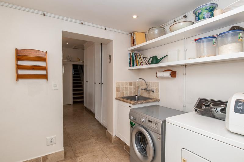 3 Bedroom Property for Sale in Constantia Western Cape